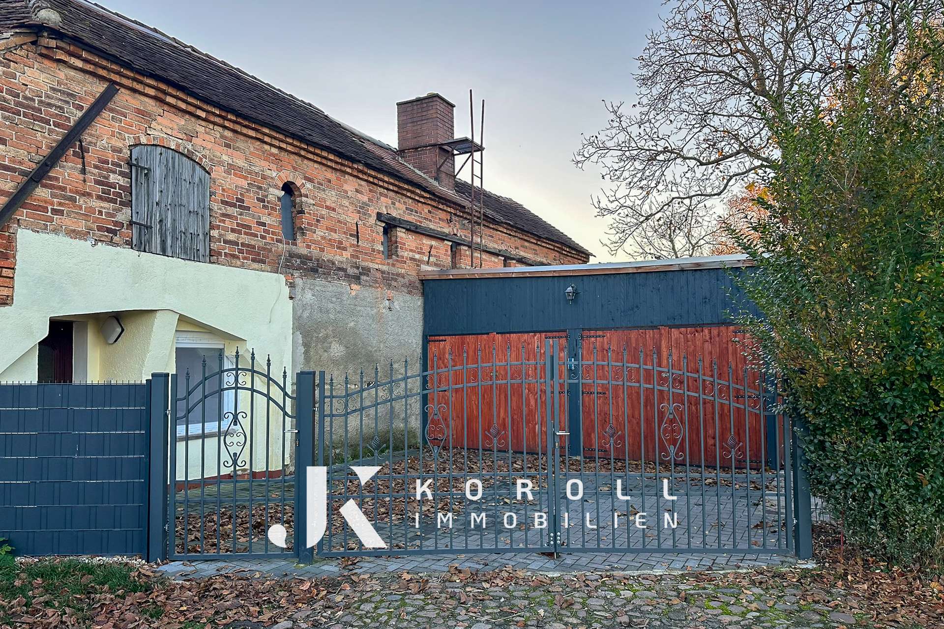 Holzgarage für 2 PKW